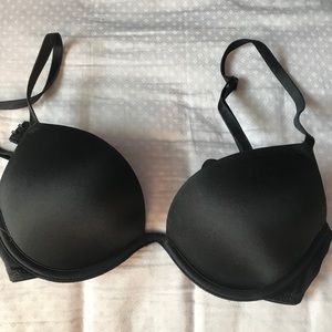 VS Pink BLACK push-up bra